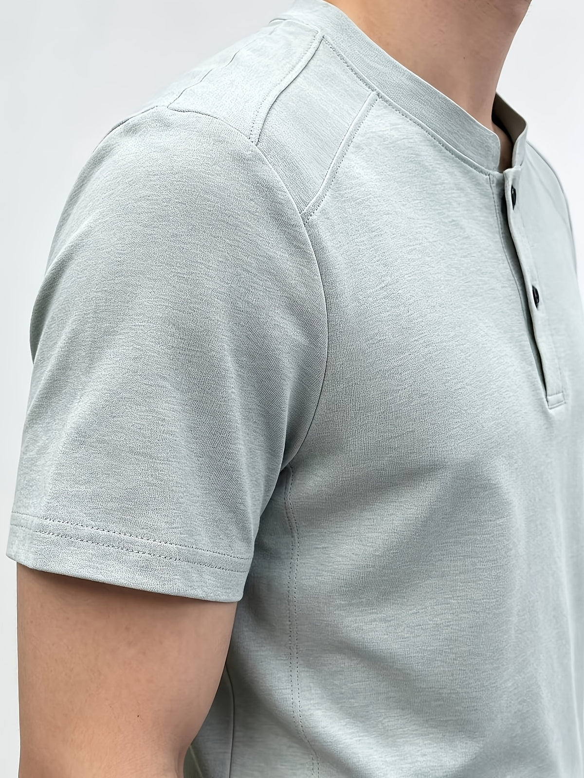 Men'S Solid Black Split Shoulder Mandarin Henley Collar Short Sleeve Top, Summer Office Daily Commute Golf City Street Outfit, Stretch Wrinkle Resistant Cooling Breathable 2-Button Tee, Middle-Aged Gentleman Business Casual Outfit, Minimalist Stand - Water Blue