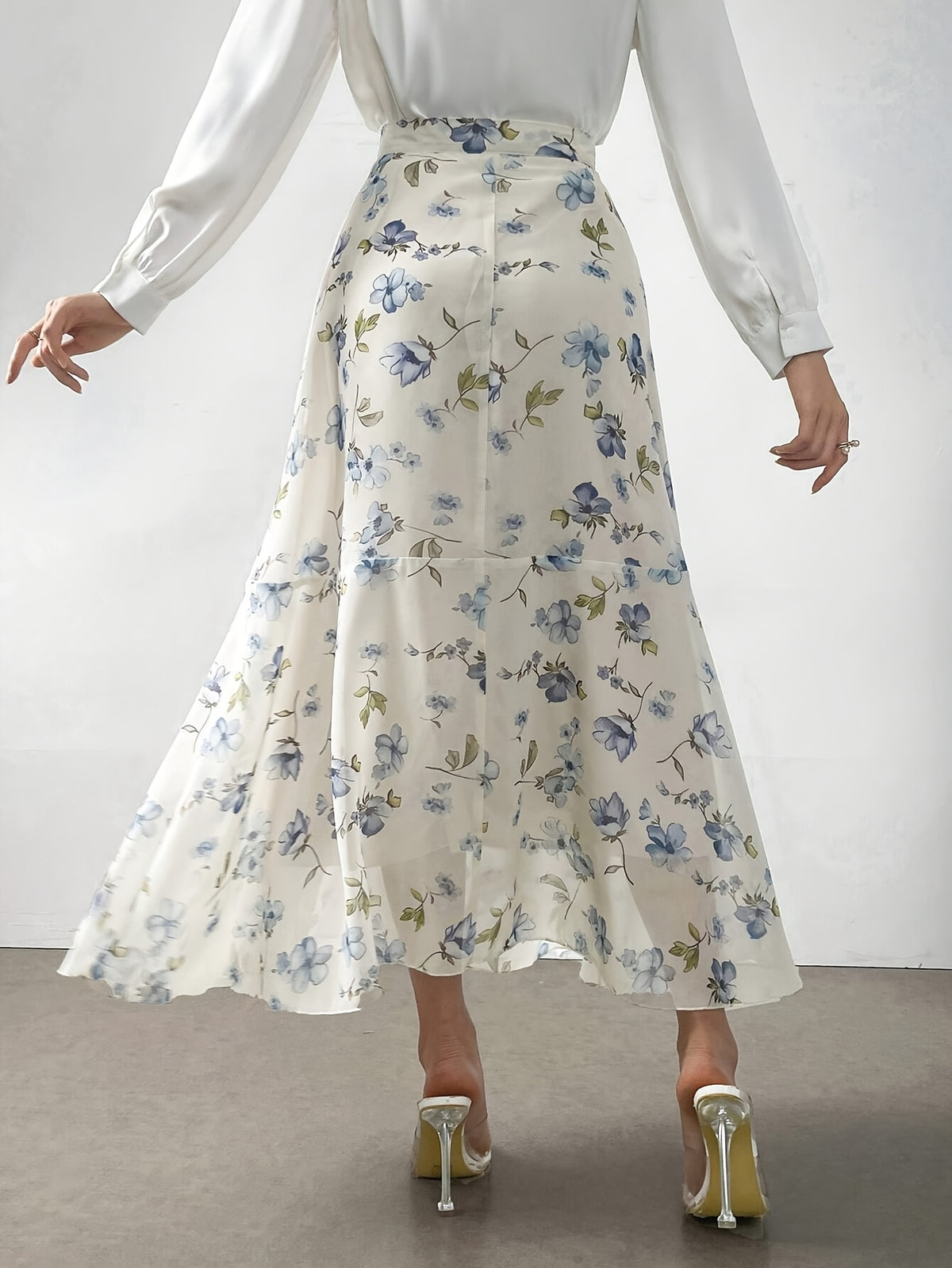 Women'S Skirt, Fashion Small Floral Chiffon Skirt, Casual Street Style Flowy Dress, Business Commute Style Women'S Skirt - Beige
