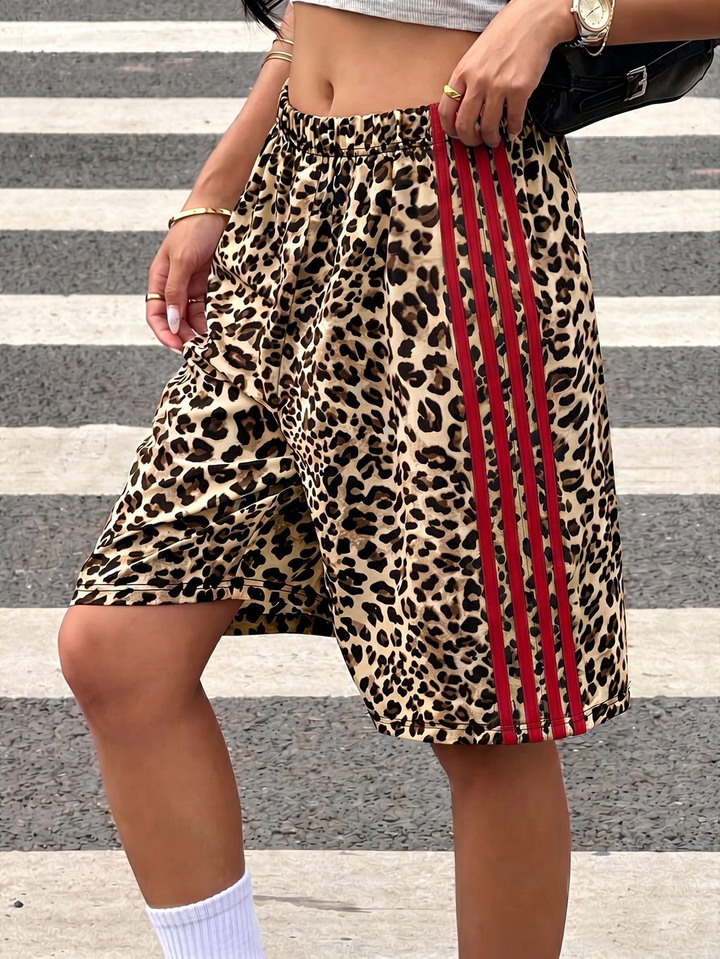 Women'S Y2K Full Leopard Print Side Red Stripe Contrast Casual Shorts, Y2K Fashion, Loose Fit, Suitable for Outdoor Leisure, All Seasons, Comfortable Wear, Summer Essential - Multicolor