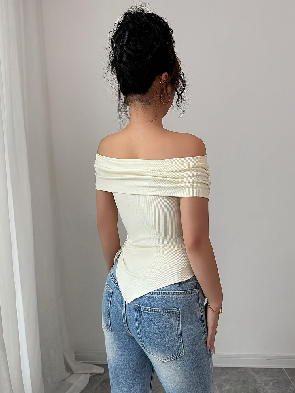 Women'S One-Shoulder Cross Strap Off-The-Shoulder Top, Asymmetrical Hem with Side Drawstring, Slim Fit, Suitable for Commuting, Casual And Versatile - Apricot