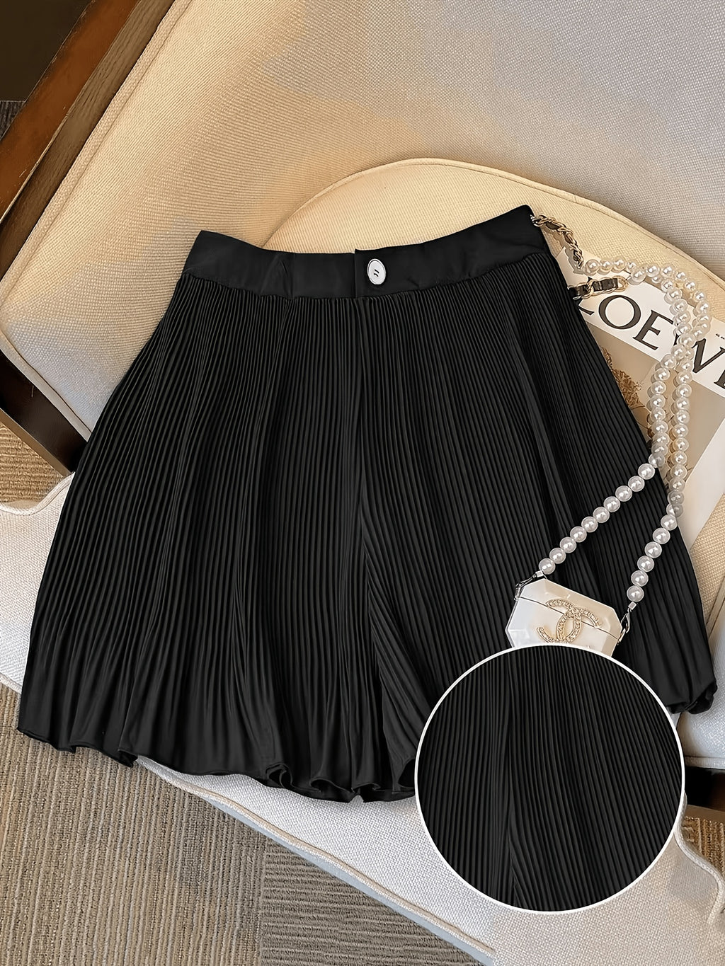 Women's Fashion Solid Color Loose Fit Casual Shorts - Black