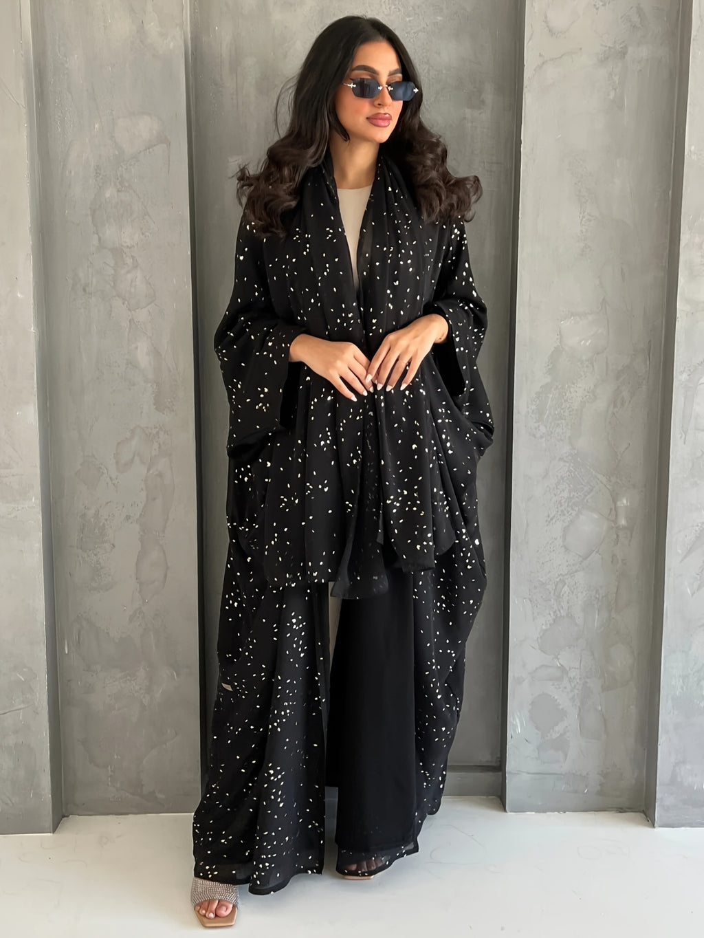 A Women's Sequin Embellished Open Abaya Cardigan & Matching Headscarf Set, Modest Dubai Fashion Outerwear - Black