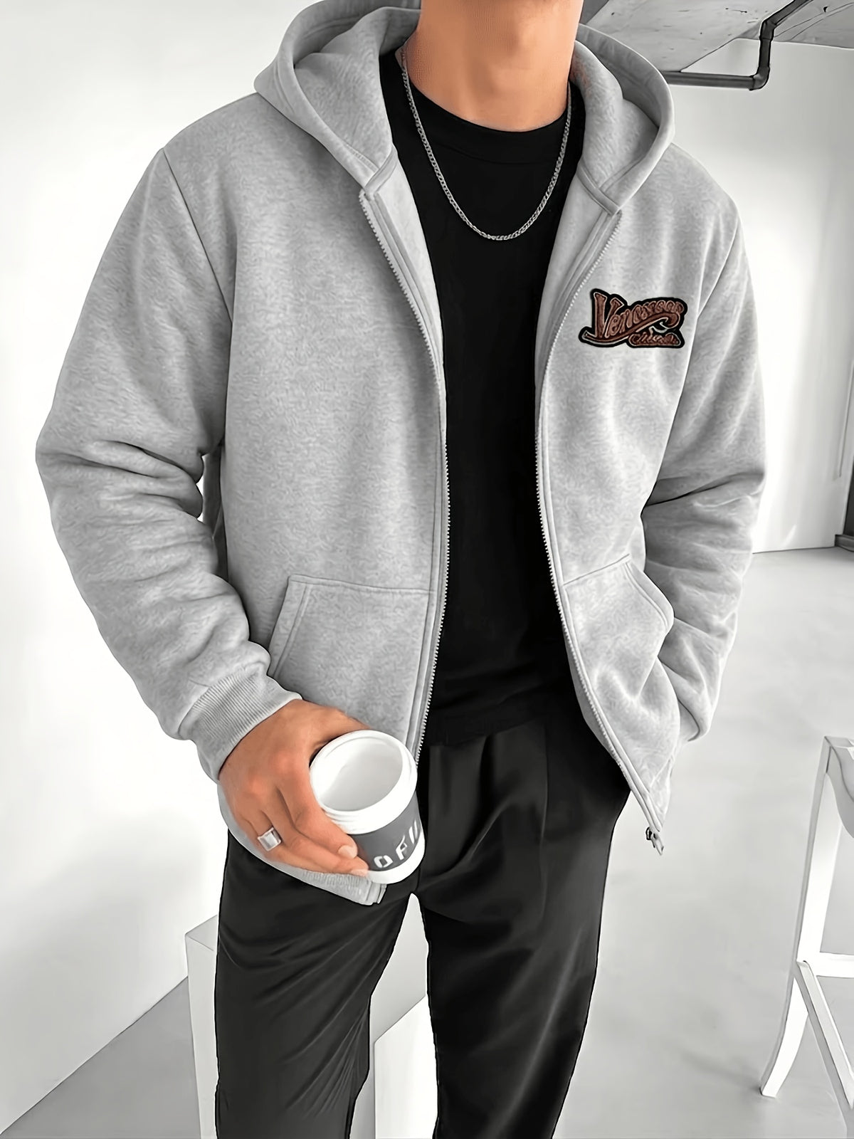 Men's Spring/Autumn Heavyweight Hooded Zip-Up Sweatshirt with Vintage Letter Print, Drawstring Cardigan Jacket, Three-Dimensional Cut with Kangaroo Pocket for a Slimming and Versatile Look, High-End Textured Basic Style for Commuting and Casual Wear - Grey