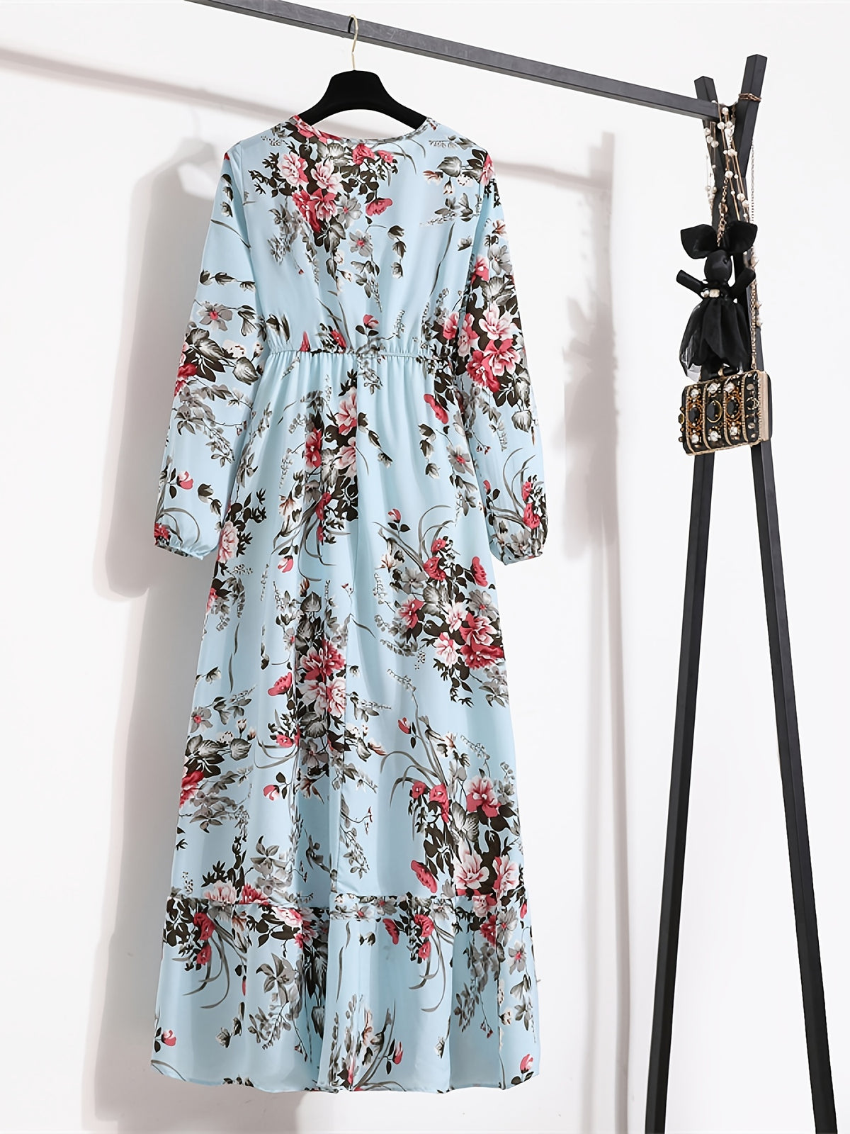 Bohemian Print Casual Party Long Dress with Ruffle Hem, Round Neck, Elastic Waist, and A-Line Silhouette - Lake Blue