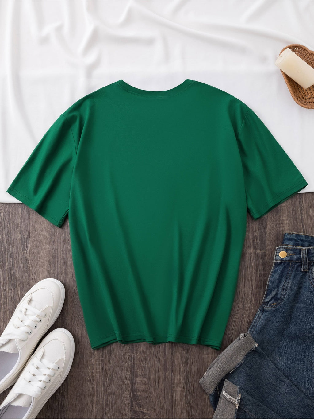 Women's Oversized Round Neck Short Sleeve T-Shirt - Blouse with - Letter Print (Suitable for Initial/ending Letters) - Loose Fit Casual & Elegant - Top - Machine Washable Comfortable Casual Attire for & Outfits - Green