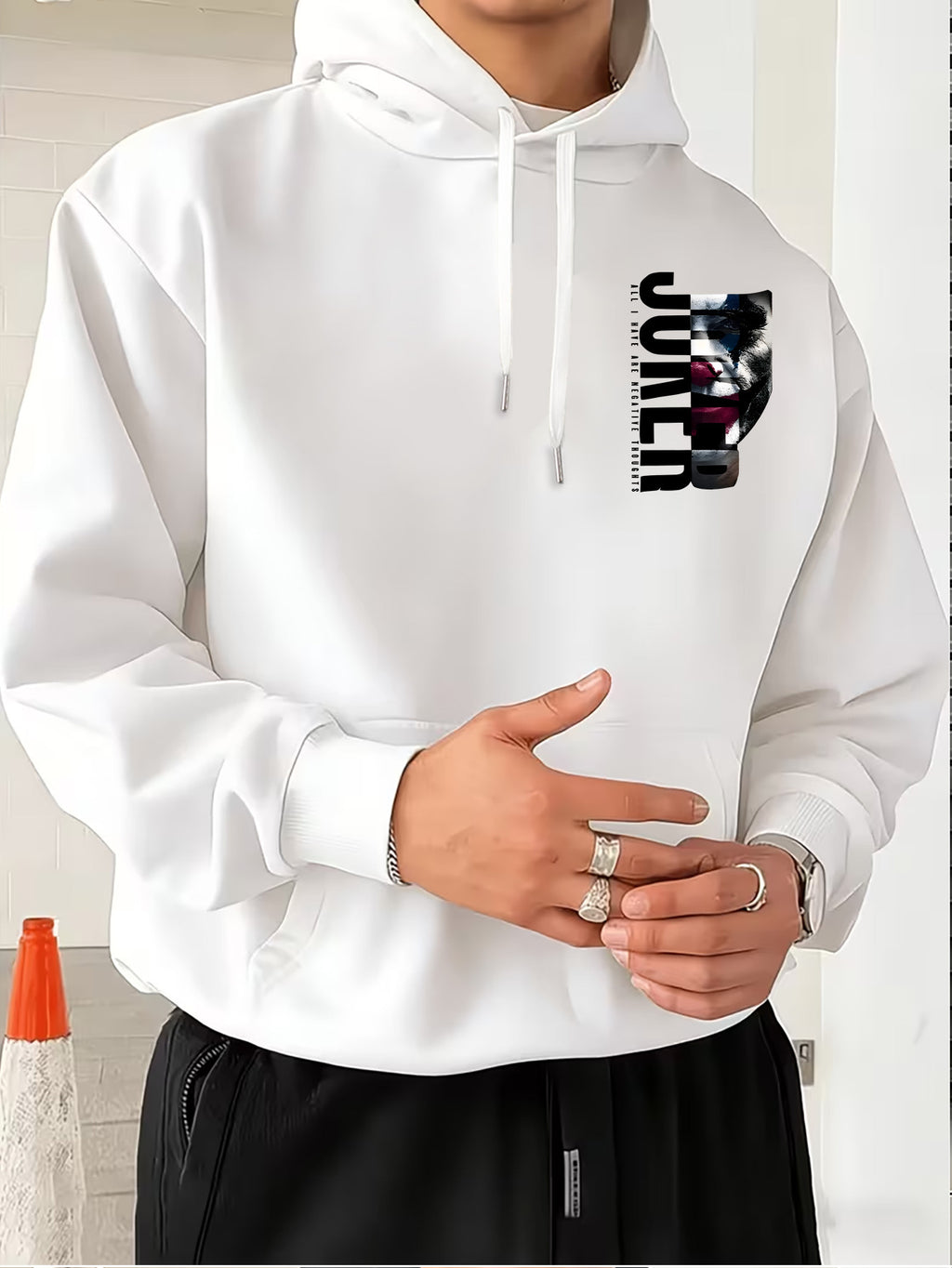 Authorized by Warner Bros., Featuring Dark JOKER Clown Patch Letter Print, Hat Design Pattern, Multi-Functional Street Style Men'S Hooded Sweatshirt, Comfortable Casual, Suitable for Autumn And Winter - White