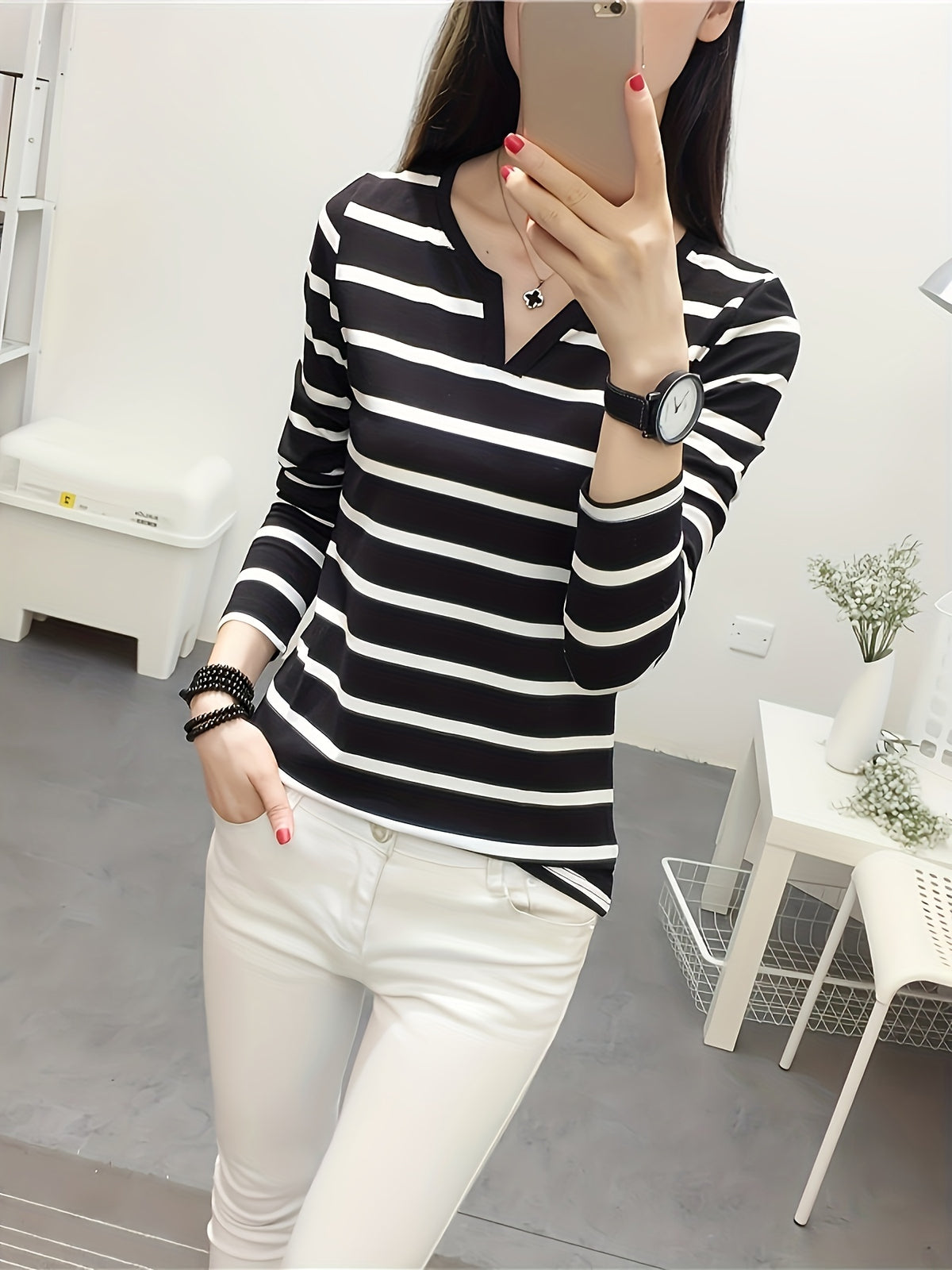 Spring/Autumn Japanese and Korean Style Black and White Striped V-Neck Long Sleeve T-Shirt for Women, Base Layer Top - Black