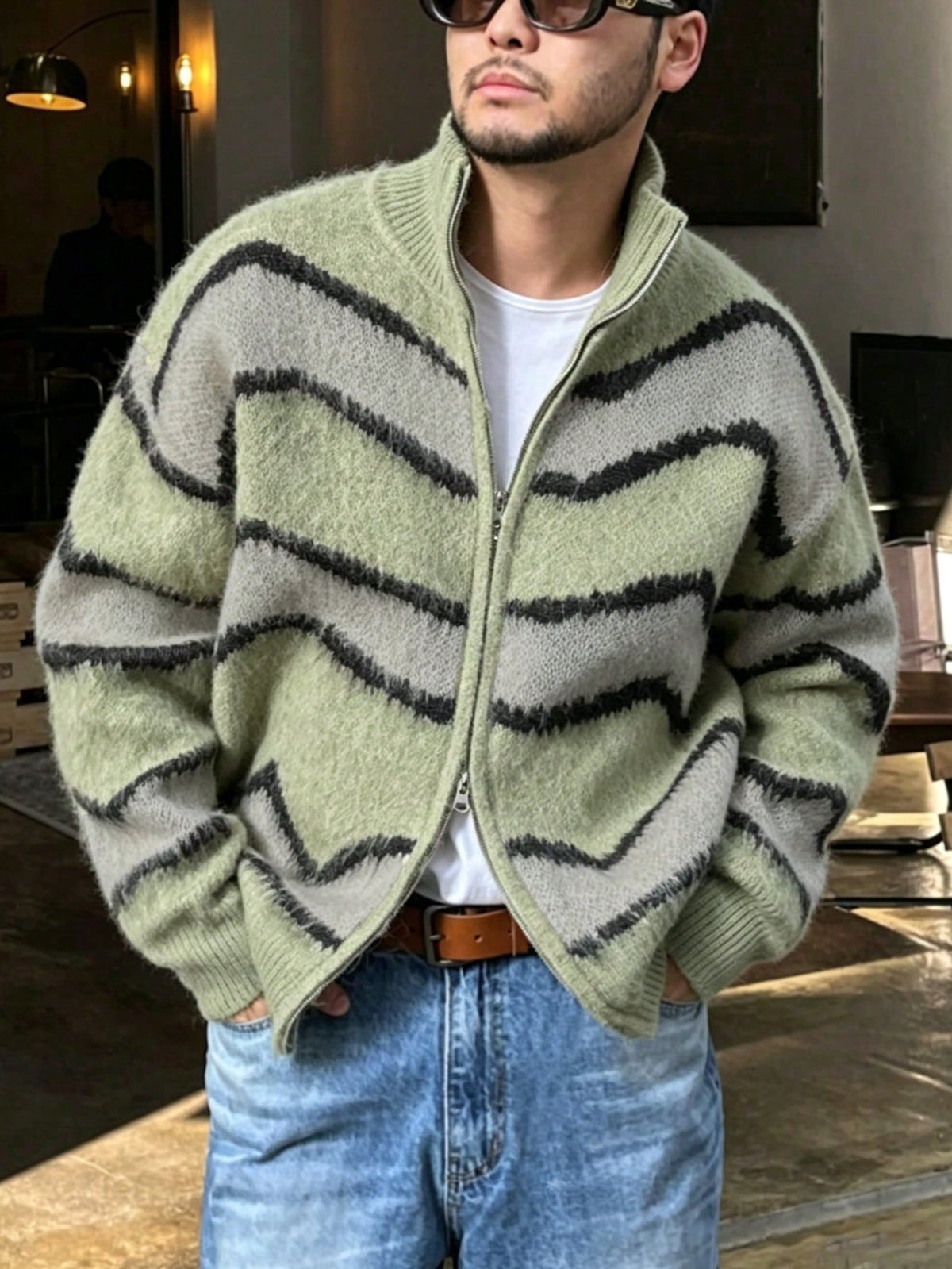 ANDREILEE Autumn Winter New Men'S Retro Wavy Pattern Color-Block Zipper Cardigan, Lapel Fleece-Like Texture Knit Jacket - Green