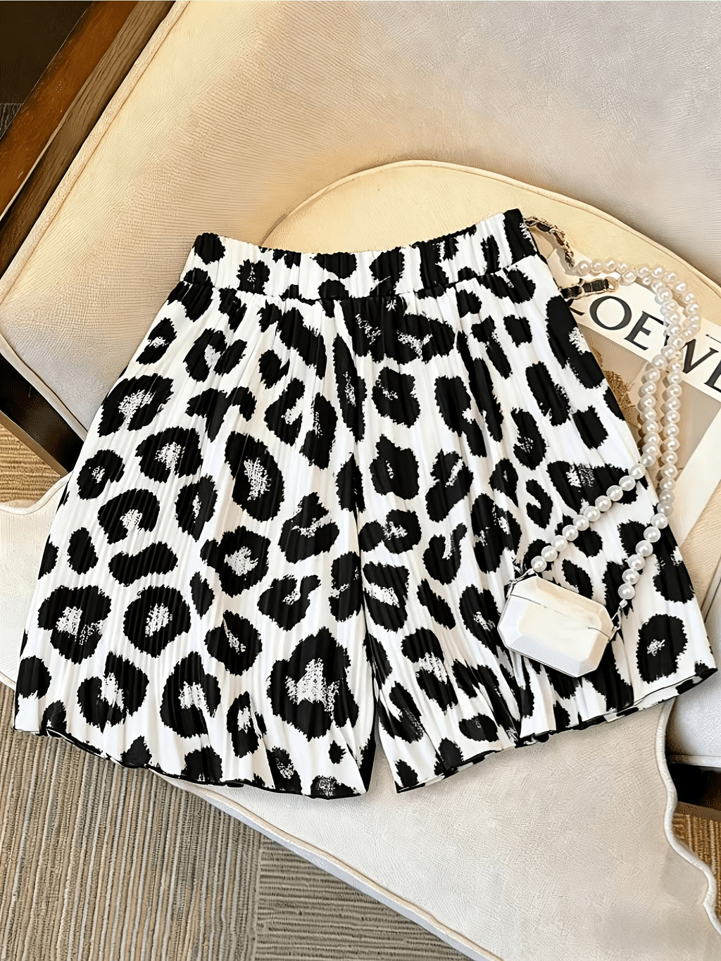 Summer Retro Leopard Print Pleated Wide-Leg Shorts Women High-Waisted Versatile Casual A-Line Pleated Hot Pants YYTT - Multicolor